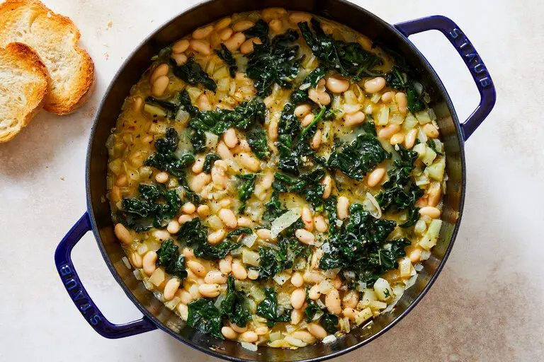 2026-01-01 ¡white beans and greens 1.webp