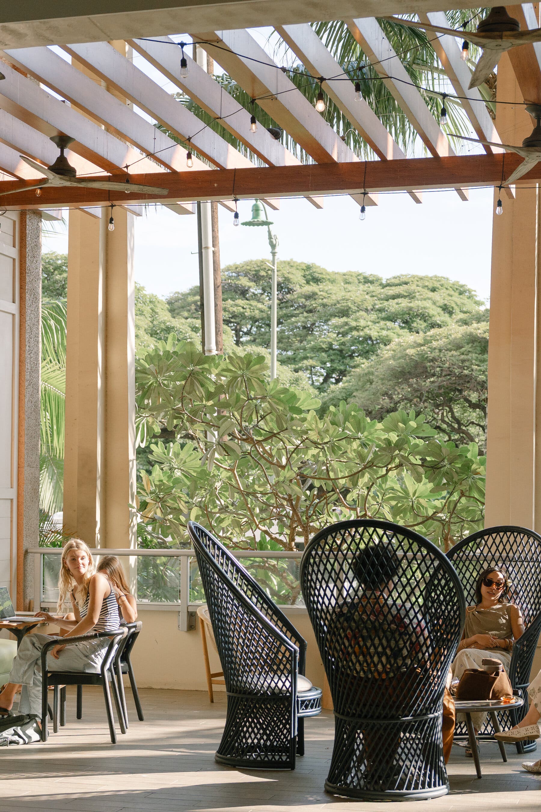 2026-02-28 ¡27trav-cheapskate-honolulu-01-vbmw-mobileMasterAt3x.jpg